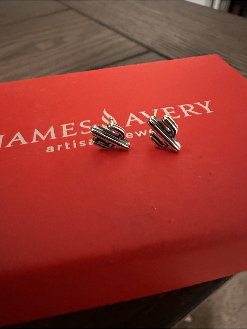 James Avery RETIRED Sterling Silver Cactus Earrings - Picture 2 of 4